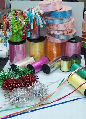 節慶用品與辦公用品 企業文化建設中的雙重奏